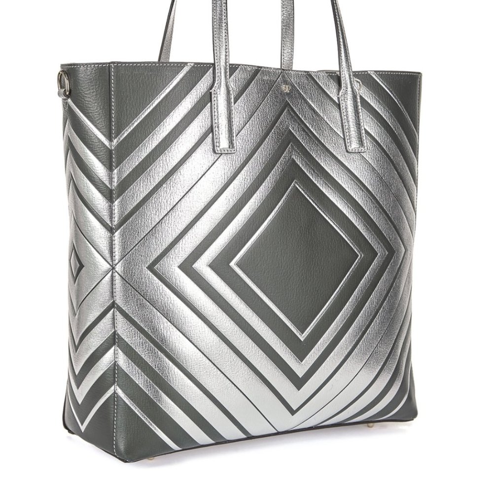 ANYA HINDMARCH DIAMONDS EBURY FEATHERWEIGHT TOTE - Picture 3 of 16